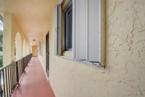 866 SW 9th St Cir, Boca Raton, FL 33486, Sold 03/29/21