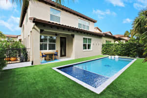 217 Diamante Way, Jupiter, FL 33477, Sold 02/12/21