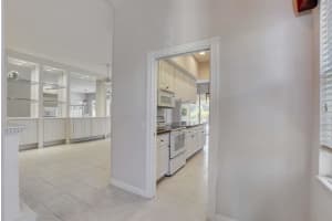 4677 Hammock Cir, Delray Beach, FL 33445, Sold 04/26/21