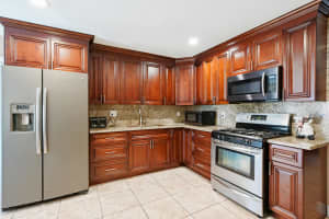 4660 Carthage Cir S, Lake Worth, FL 33463, Sold 02/26/21