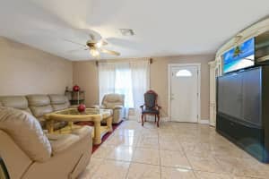 4660 Carthage Cir S, Lake Worth, FL 33463, Sold 02/26/21