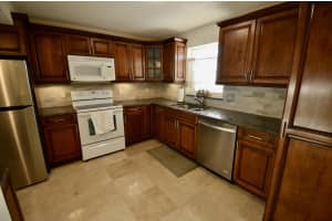 301 Lake Shore Dr, Lake Park, FL 33403, Sold 06/28/21