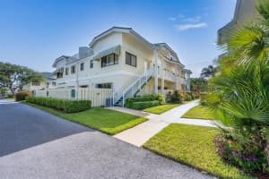 630 Bella Vista Ct S, Jupiter, FL 33477, Sold 02/19/21