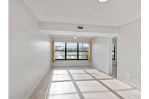 36 Plantation Dr, Vero Beach, FL 32966, Sold 05/14/21