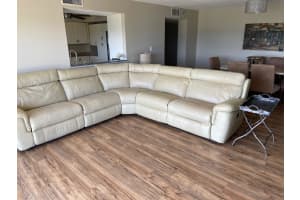 801 S Ocean Dr, Fort Pierce, FL 34949, Sold 02/16/21