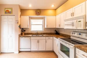 7514 Ironbridge Cir, Delray Beach, FL 33446, Sold 04/30/21