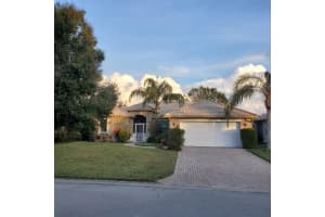 535 Waverly Cir, Port St. Lucie, FL 34983, Sold 03/08/21