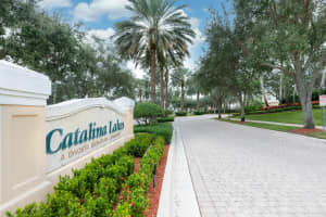 422 Capistrano Dr, Palm Beach Gardens, FL 33410, Sold 04/15/21