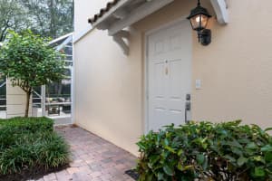 422 Capistrano Dr, Palm Beach Gardens, FL 33410, Sold 04/15/21