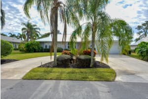 2942 SE Fairway W, Stuart, FL 34997, Sold 02/23/21