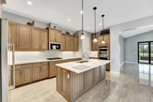 8475 Grand Prix Ln, Boynton Beach, FL 33472, Sold 04/20/21