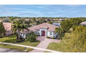 7018 SE Sleepy Hollow Ln, Stuart, FL 34997, Sold 03/31/21