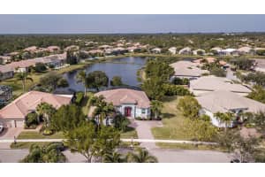 7018 SE Sleepy Hollow Ln, Stuart, FL 34997, Sold 03/31/21