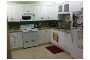 1542 N Lawnwood Cir, Fort Pierce, FL 34950, Sold 03/08/21