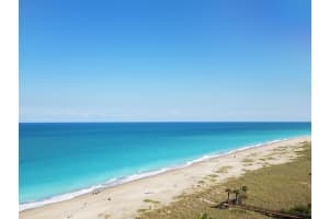 1542 N Lawnwood Cir, Fort Pierce, FL 34950, Sold 03/08/21