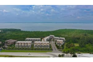 10118 Ocean Drive 18, Jensen Beach, Florida 34957