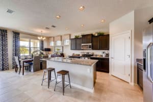 6331 NW Regent St, Port St. Lucie, FL 34983, Sold 10/05/21
