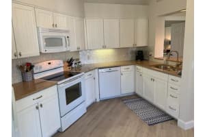 MLS# R10684882, Vero Beach, Florida 32963