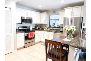 1083 Raintree Dr, Palm Beach Gardens, FL 33410, Sold 02/19/21