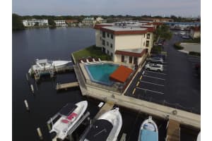 313 Lake Cir, North Palm Beach, FL 33408, Sold 05/14/21