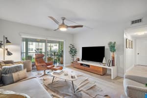 800 E Camino Real, Boca Raton, FL 33432, Sold 03/15/21