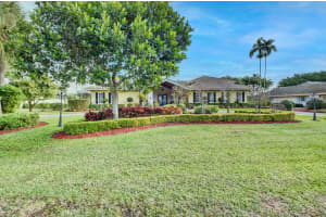 4910 S Lake Dr, Boynton Beach, FL 33436, Sold 06/04/21