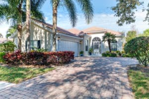 837 Niemen Dr, Palm Beach Gardens, FL 33410, Sold 02/18/21