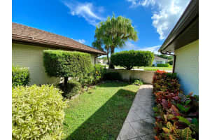 10749 Greentrail Dr S, Boynton Beach, FL 33436, Sold 03/31/21