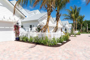 MLS# R10685293, Vero Beach, Florida 32963