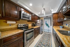 859 Jeffery St #415, Boca Raton, FL 33487, Sold 10/29/21