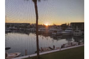 21 Yacht Club Dr, North Palm Beach, FL 33408, Sold 03/23/21