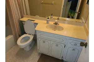 21 Yacht Club Dr, North Palm Beach, FL 33408, Sold 03/23/21