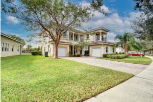 428 Cresta Cir, West Palm Beach, FL 33413, Sold 05/21/21