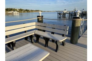 1600 NE Dixie Hwy, Jensen Beach, FL 34957, Sold 04/30/21