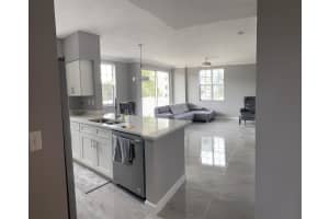 616 Clearwater Park Rd, West Palm Beach, FL 33401, Sold 04/01/21