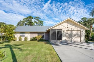 8751 SE Duncan St, Hobe Sound, FL 33455, Sold 02/05/21