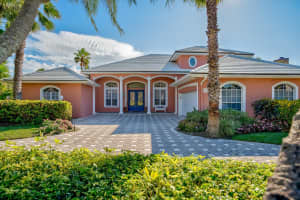 MLS# R10685692, Vero Beach, Florida 32963