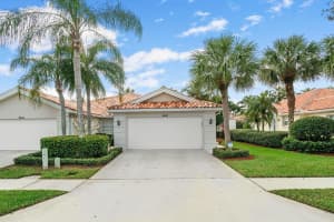 2442 SW Parkside Dr, Palm City, FL 34990, Sold 04/16/21
