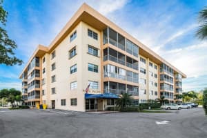 290 W Palmetto Park Rd, Boca Raton, FL 33432, Sold 05/06/21