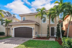 8031 Mariposa Grove Cir, West Palm Beach, FL 33411, Sold 02/26/21
