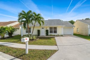 5345 Blueberry Hill Ave, Lake Worth, FL 33463, Sold 03/01/21