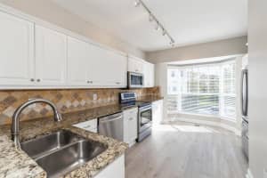 1615 42nd Square, Vero Beach, FL 32960, Sold 02/16/21