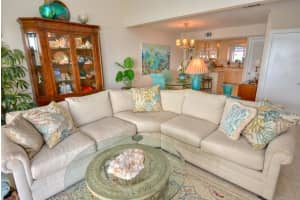 3527 SE Sandpiper Cir, Port St. Lucie, FL 34952, Sold 04/19/21