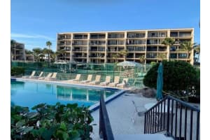 MLS# R10685975, Vero Beach, Florida 32963
