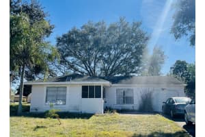 402 SW Ruffner Ct, Port St. Lucie, FL 34953, Sold 09/14/21