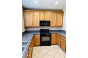 833 Millbrae Ct, West Palm Beach, FL 33401, Sold 08/31/21