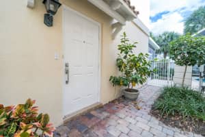 180 Santa Barbara Way, Palm Beach Gardens, FL 33410, Sold 03/02/21