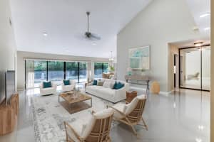 2607 Mohawk Cir, West Palm Beach, FL 33409, Sold 05/20/21