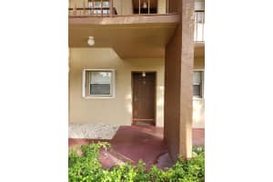 120 Sparrow Dr, Royal Palm Beach, FL 33411, Sold 04/01/21
