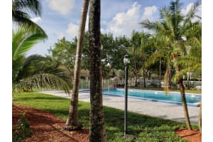 120 Sparrow Dr, Royal Palm Beach, FL 33411, Sold 04/01/21